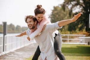 8 Relationship Rules That Ensure Romantic Bliss